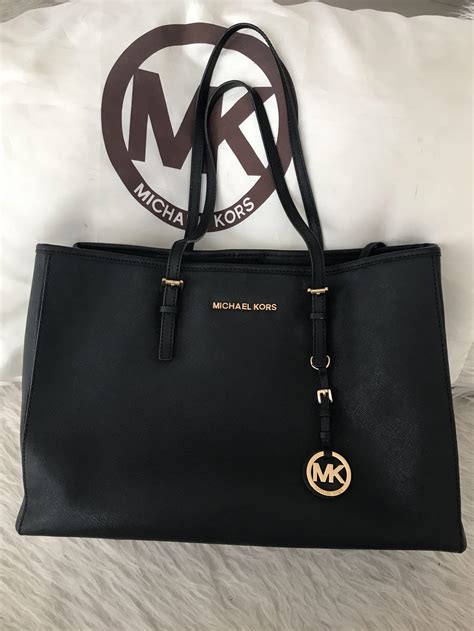 tas michael kors original 2019|Michael Kors tas sale.